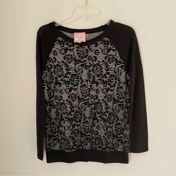 Romeo & Juliet Couture Women’s Long Sleeve Lace Detail Top - Picture 1 of 3